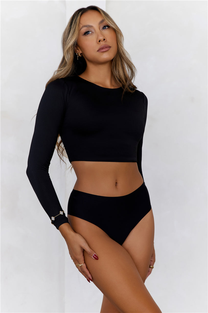 BASE Errands All Day Long Sleeve Crop Top Black