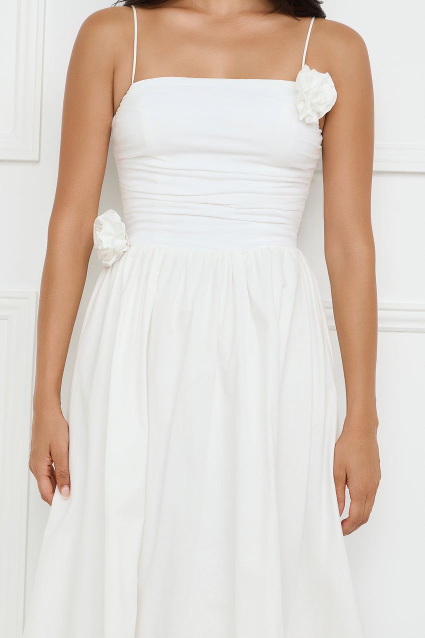 Trendsetter's Way Maxi Dress White