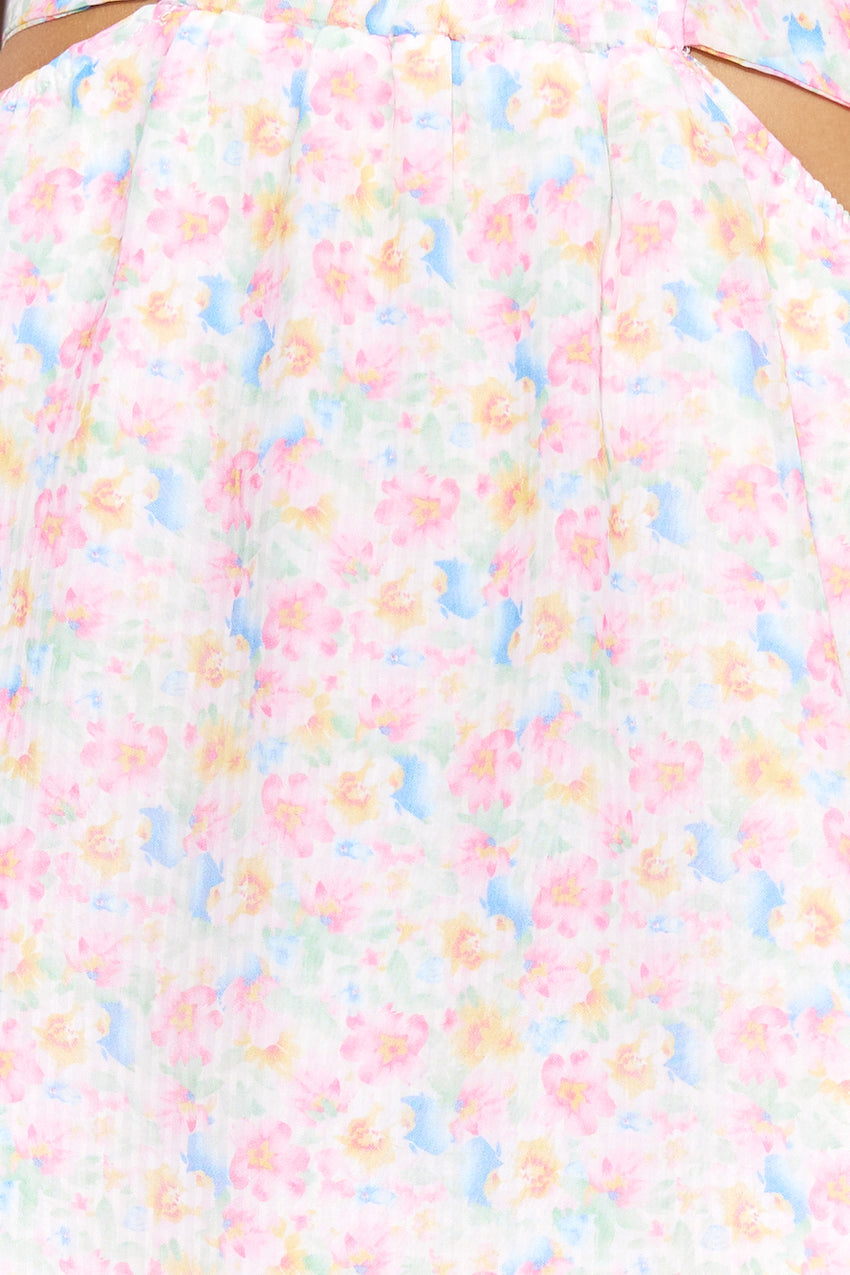 Pretty And Girly Maxi Dress Pink