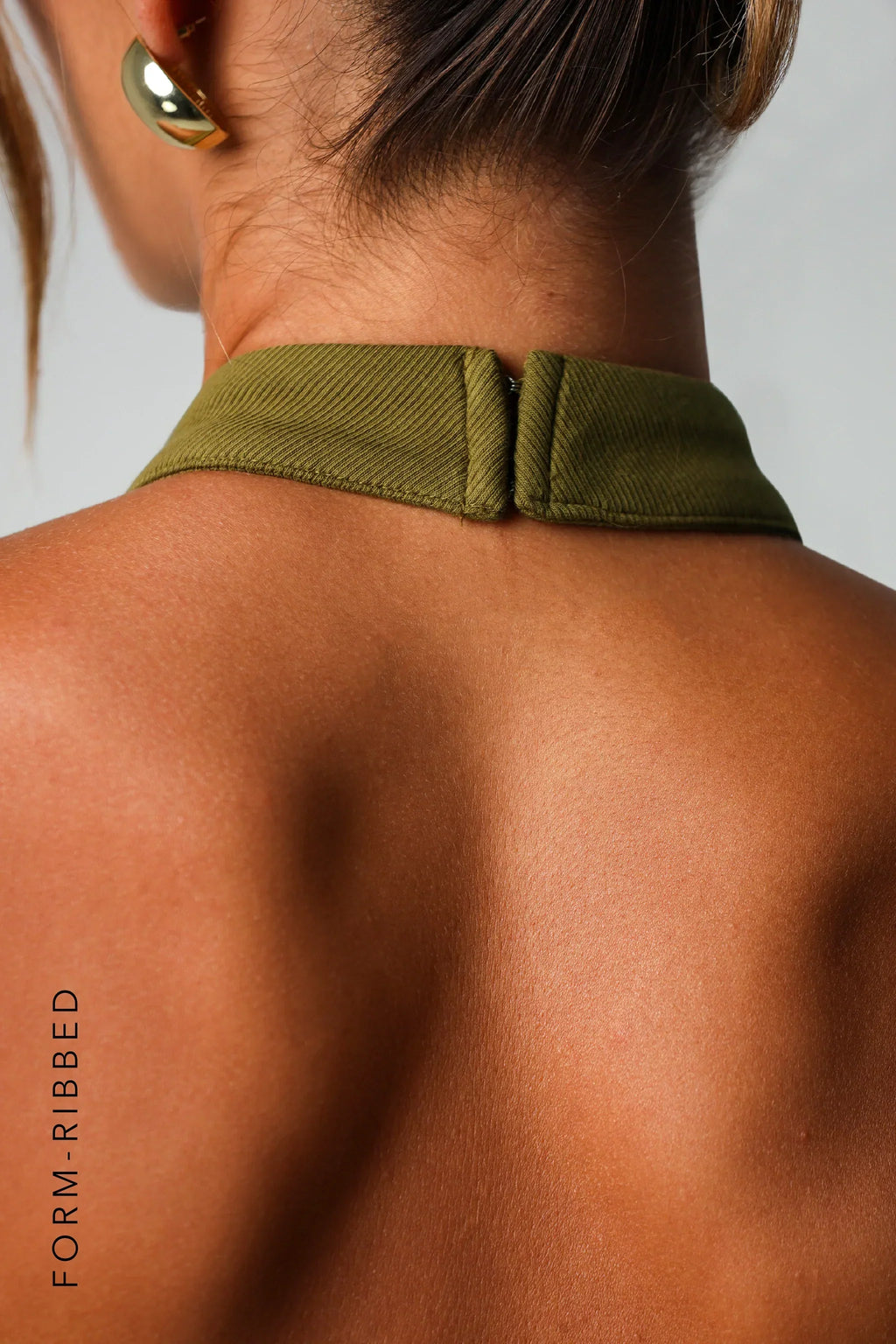Sheveta Form-Ribbed High Neck Top - Olive